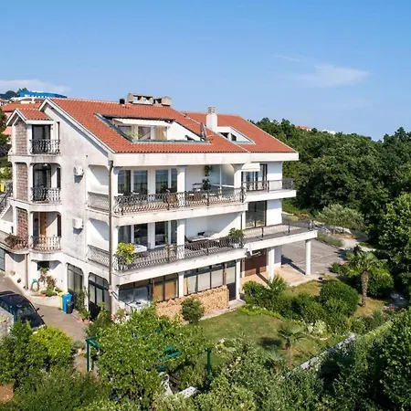 Vrata Jadrana 1 Apartman Fiume
