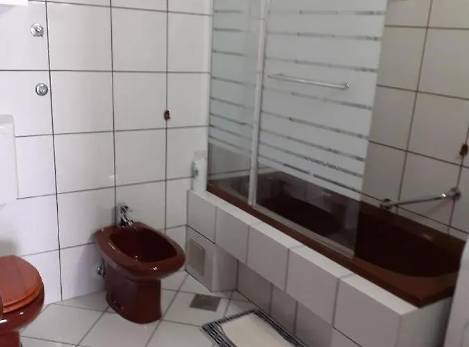 Vrata Jadrana 1 * Fiume