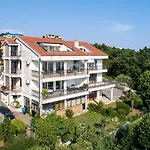 Vrata Jadrana 1 Apartment Rijeka